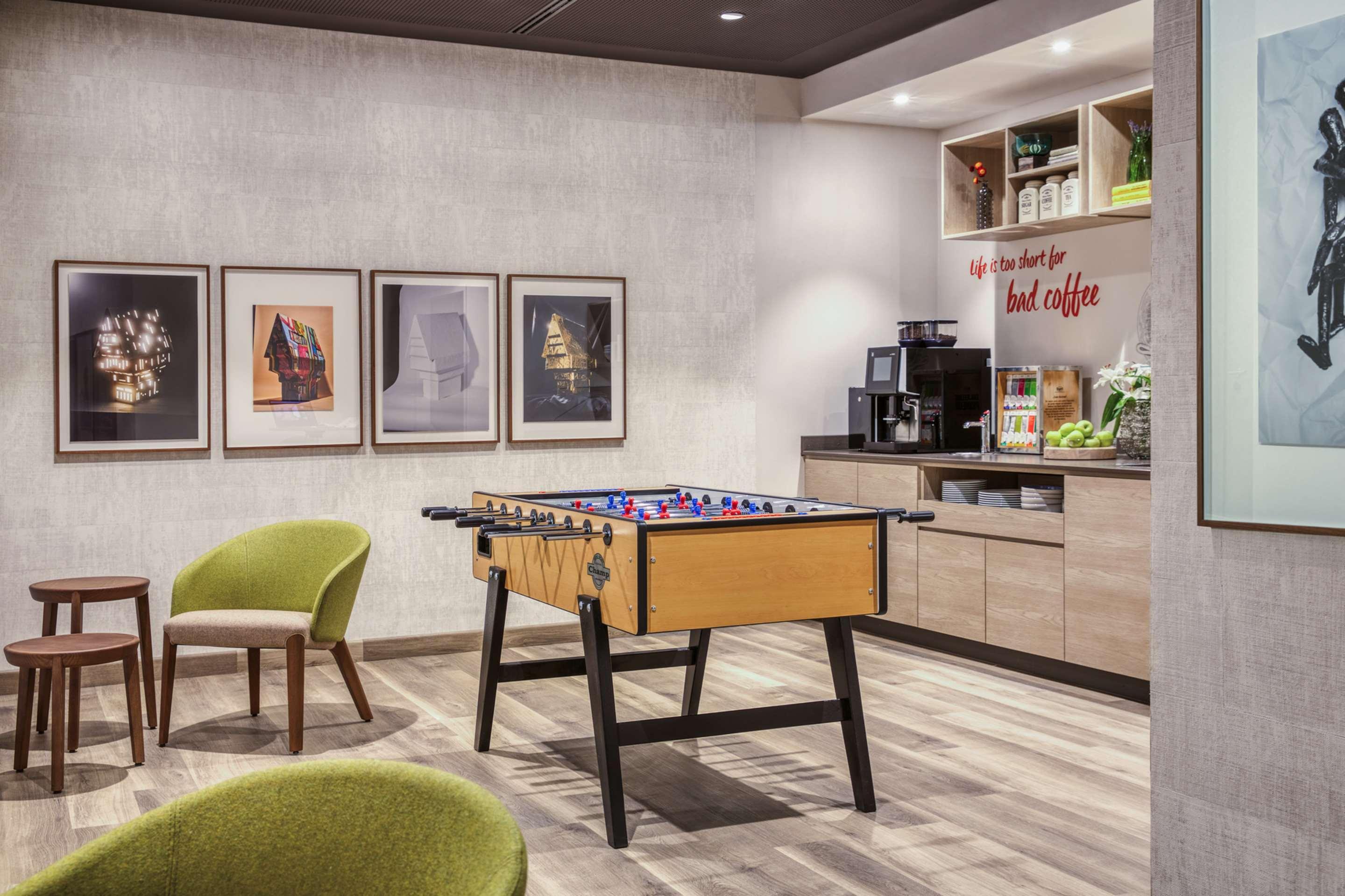 Intercityhotel هيلدسهايم المظهر الخارجي الصورة